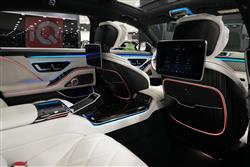 مرسيدس بنز S-Class مايباخ